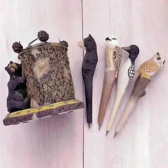 4 Hand Carved Wooden Animal Pens 1 Bear Hugging Log Holder 5 Pc Rustic Cabin - Picture 1 of 16